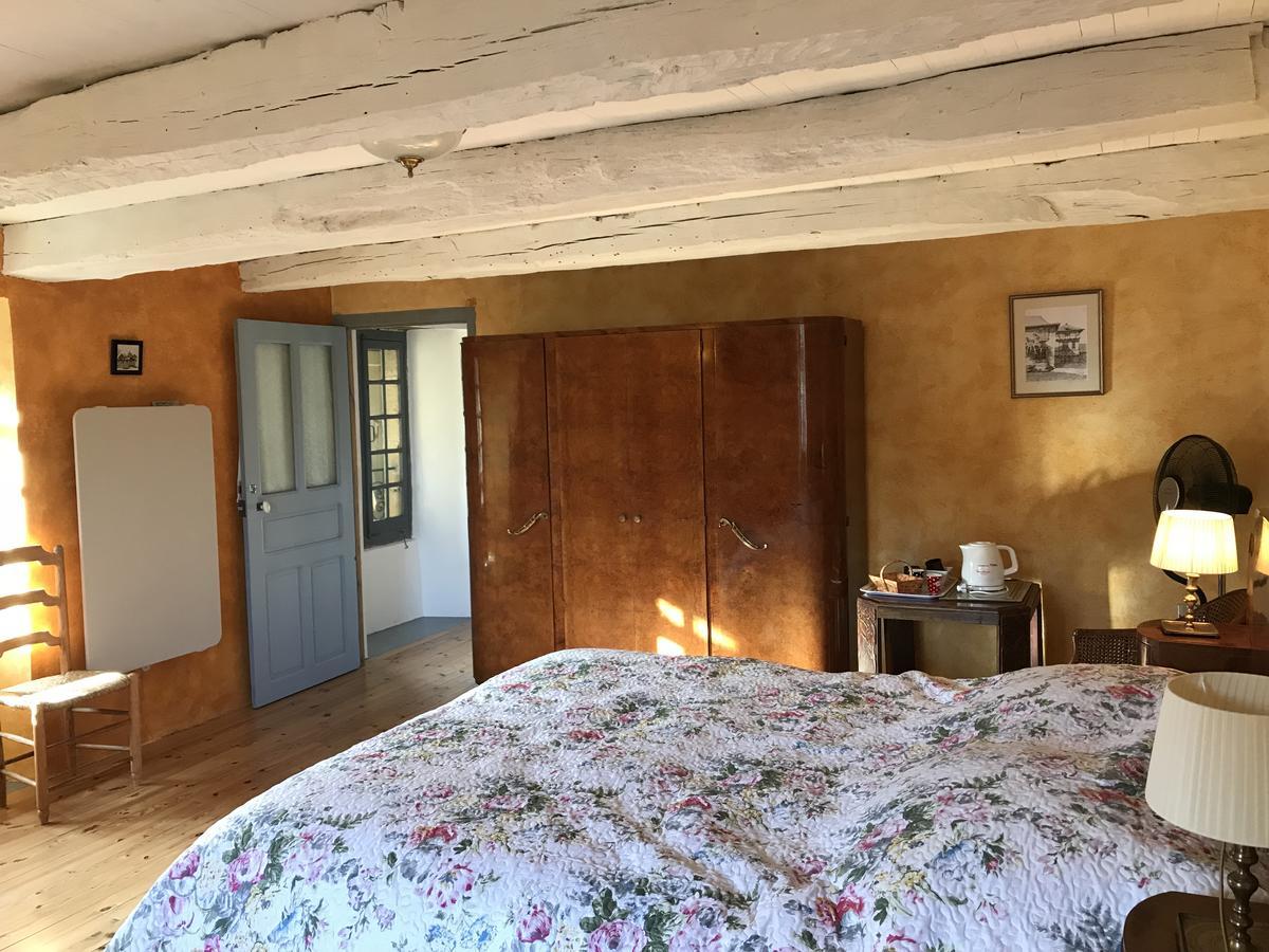 Portail Haut Bed & Breakfast Previnquieres ภายนอก รูปภาพ
