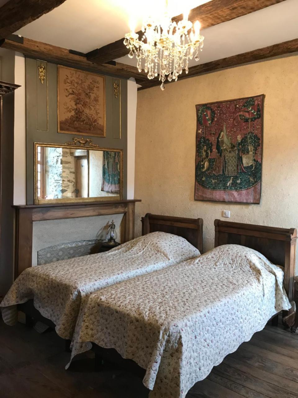 Portail Haut Bed & Breakfast Previnquieres ภายนอก รูปภาพ